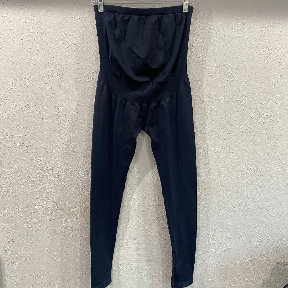 Belly Bandit, NWOT, women's size large, navy maternity bump leggings.